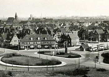 Het eindpunt van lijn 3 aan het einde van de Kwartellaan bij de Laan van Poot. Zo was het tot oktober 1966.