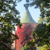 De Kruittoren. Hier is nu een militair museum gevestigd.