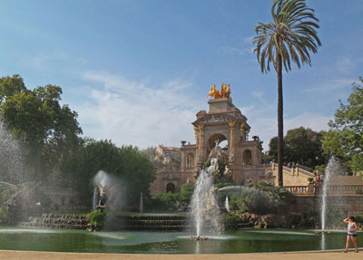 De bekendste plek in het Parc de la Cuitadella: de prachtig waterval.